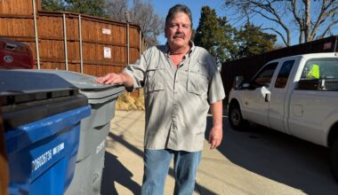Dallas residents fight to keep alley trash pickup