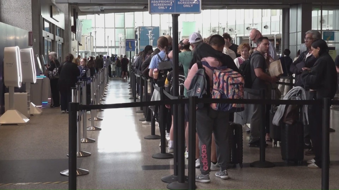 Record travel expected at Austin's airport on Monday
