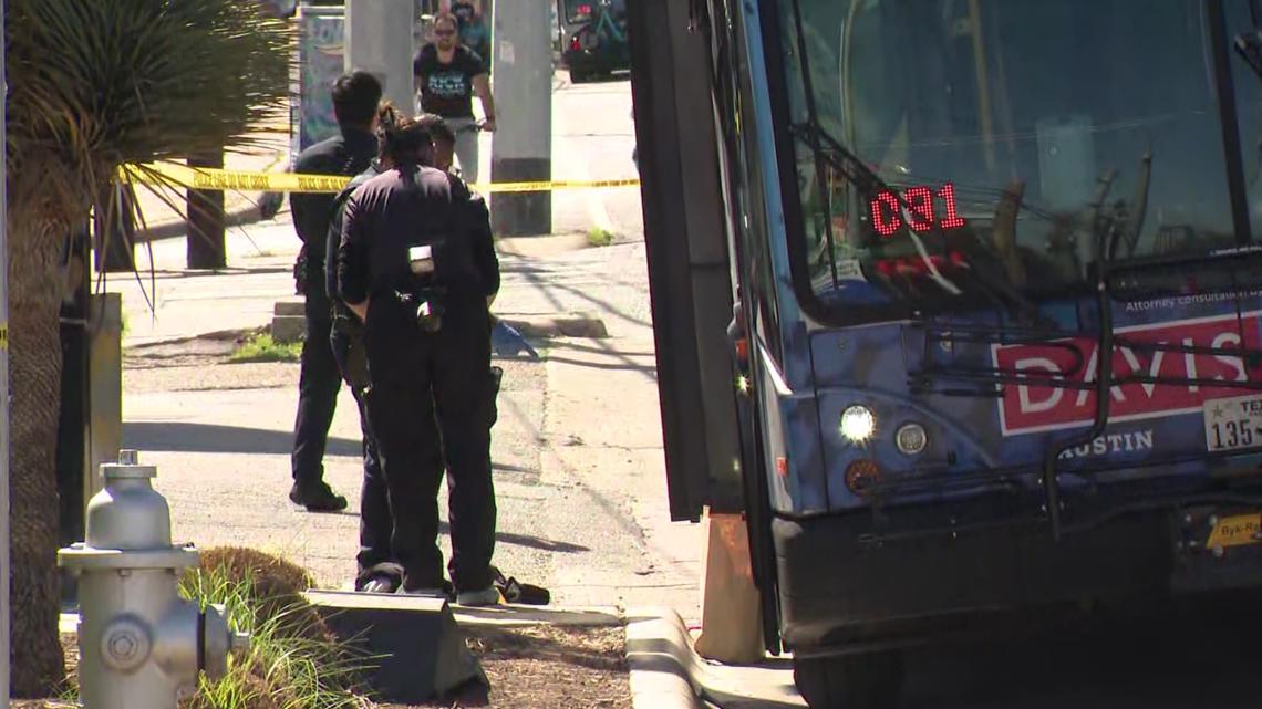 Suspect detained, 2 victims injured after knife attack on CapMetro bus