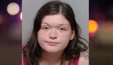 San Antonio woman accused of purposely hitting man with car in H-E-B parking lot, arrest records say