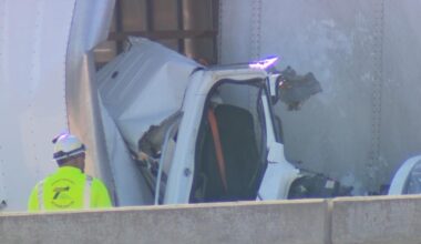 Police: 4 hospitalized after chain-reaction highway crash near downtown San Antonio