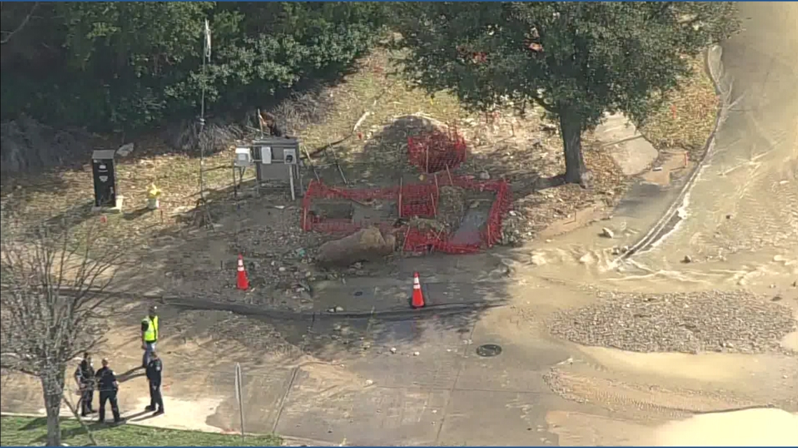 Road near 121 remains closed overnight after water main break, Frisco police say