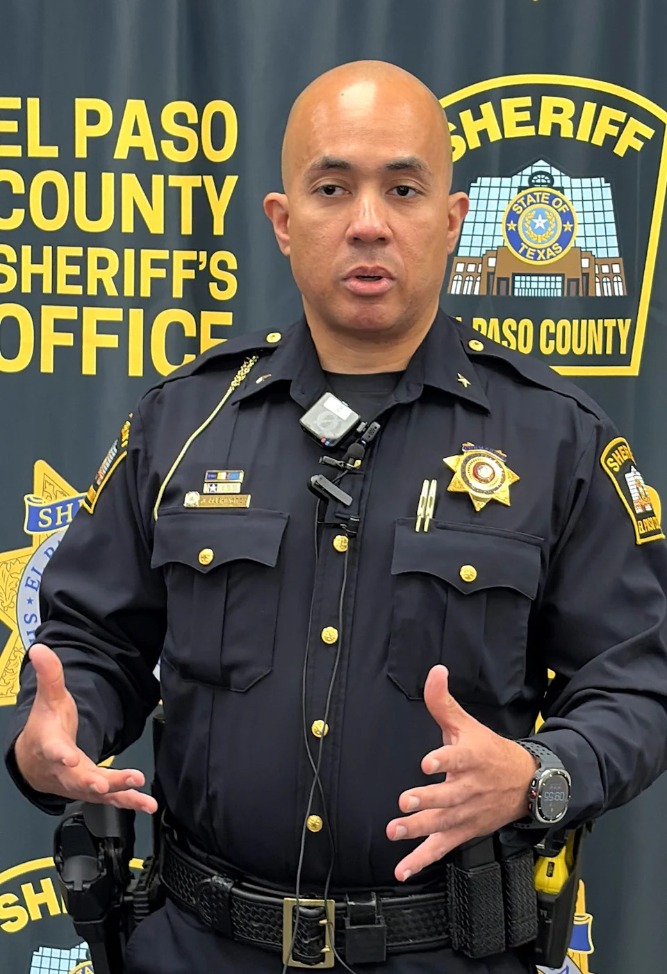 El Paso County Sheriff's Office Cmdr. Jerome Washington speaks at a news conference on March 21, 2026, about the in-custody death of Roel Contreras, 46, who died after being arrested by deputies in San Elizario, Texas, on March 20, 2026.