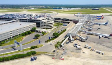 San Antonio airport construction begins, bringing traffic changes at Terminal B