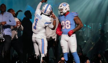 Titans raid the Oilers’ closet with 'new' uniforms that look a lot like Houston's past