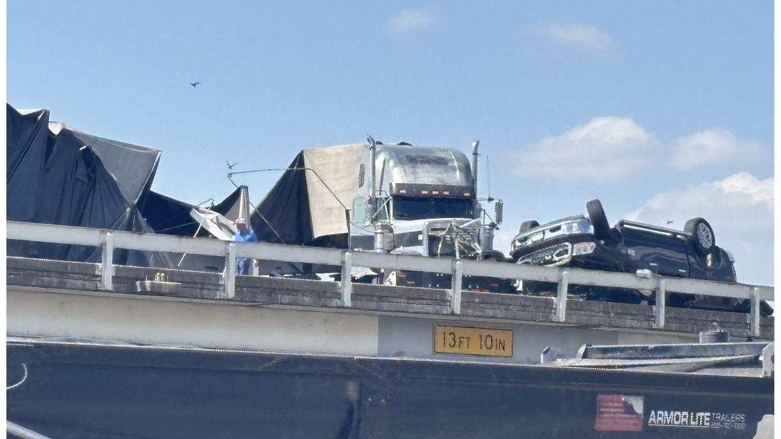 Major accident causing traffic delays at southeast Loop 410