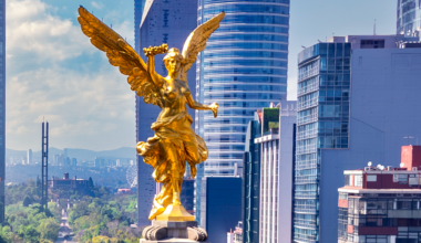 A picture of the golden Angel of Independence monument in Mexico City.