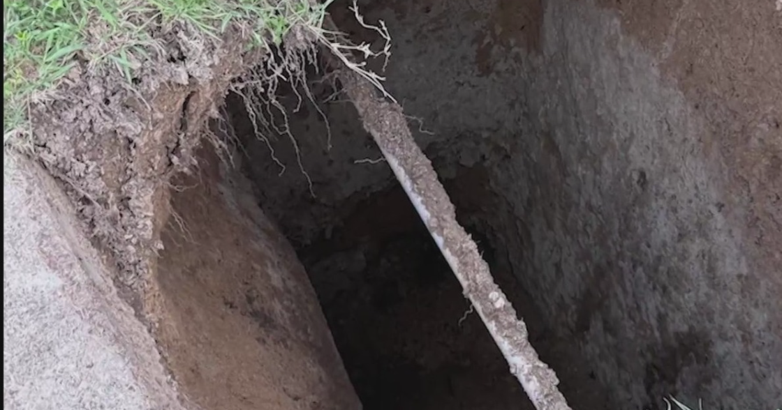 Large sinkhole forces trail closure at White Rock Lake as city monitors stability