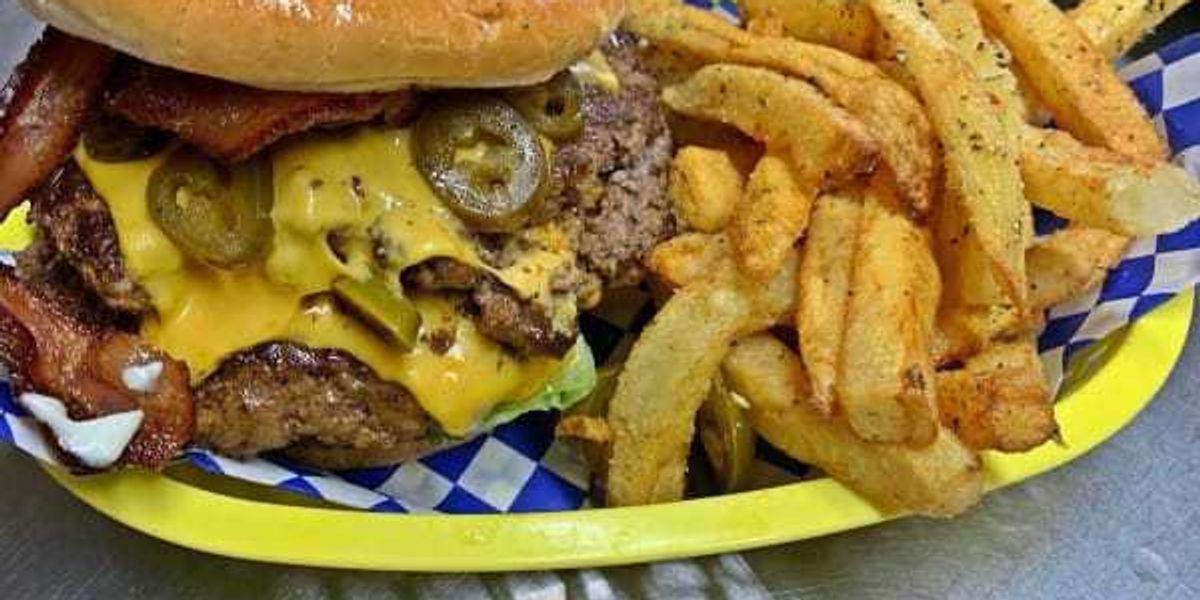 Everybody Loves Raymonds closes East San Antonio location