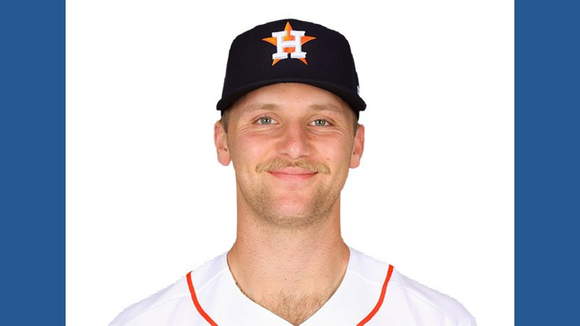 G-P grad Janek to start season with Hooks