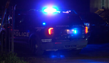 Father shoots his adult son during argument over keys, HPD says