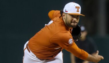 No. 2 Texas starts short week with trip to Houston