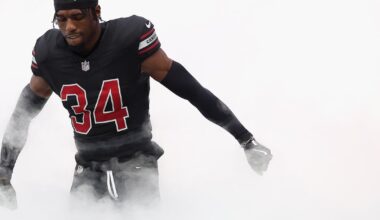 Dallas Cowboys reach deal with safety Jalen Thompson, building up their defense