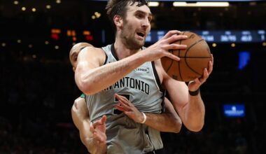 It’s time for Basketball: San Antonio Spurs vs Boston Celtics