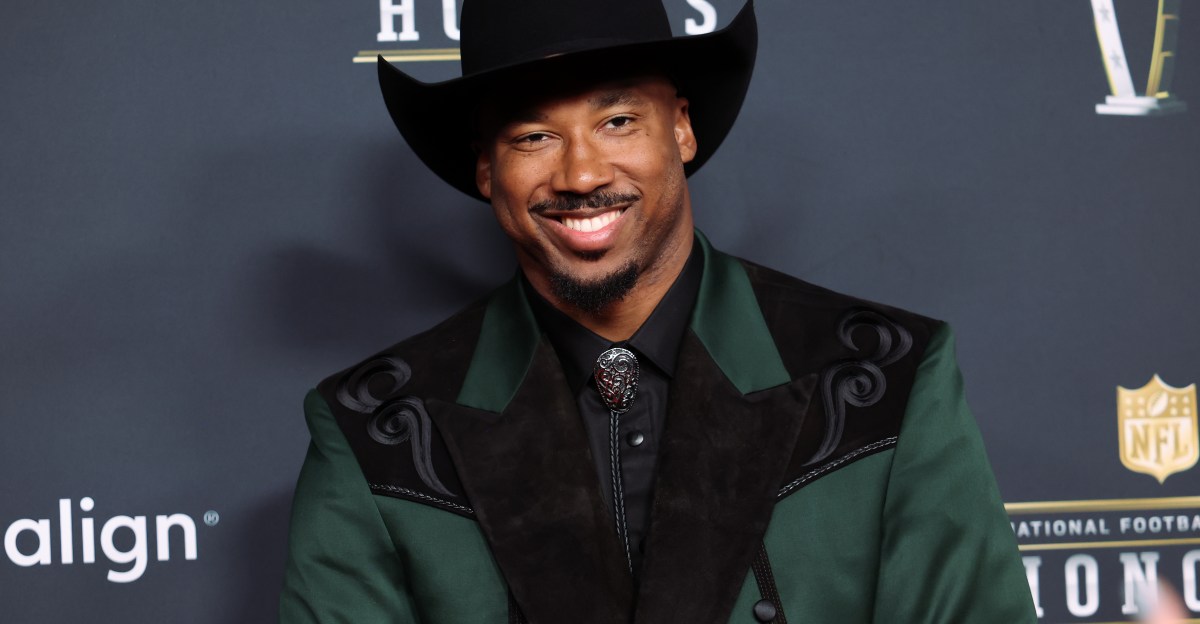 Dallas Cowboys news: Myles Garrett trade fever hits fans