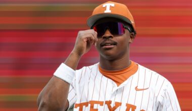 What Jonah Williams’ season-ending surgery means for Texas