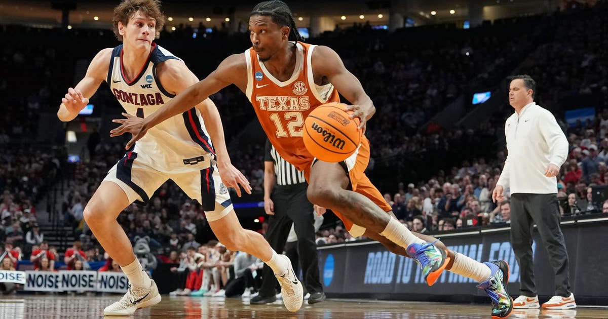 Texas Longhorns advance in NCAA tournament after beating Gonzaga