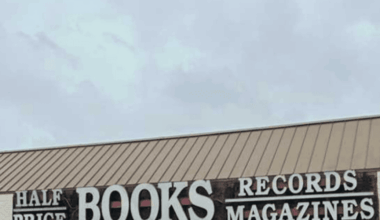 Half Price Books closing South Lamar store to relocate