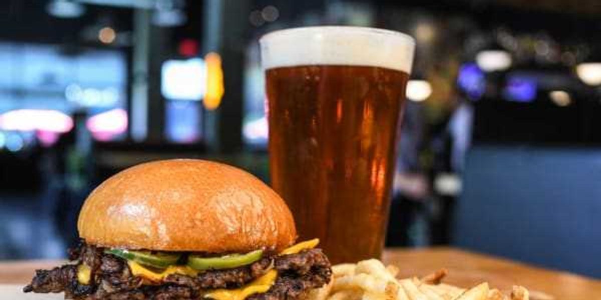 Hopdoddy Burger Bar opens on San Antonio's North Side