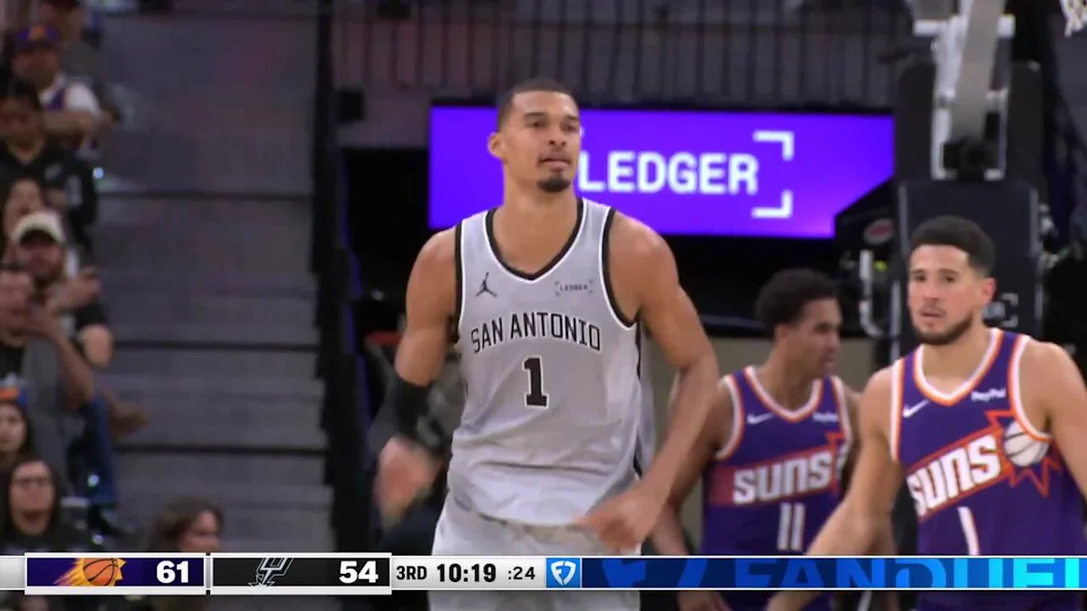 San Antonio Spurs vs. Phoenix Suns - Game Highlights