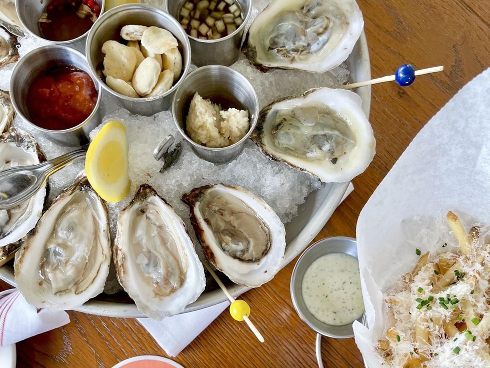 Hudson House oysters