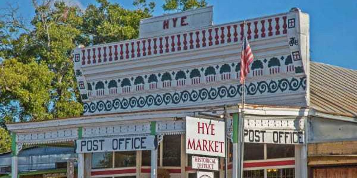 Hill Country post office becomes sparkling wine tasting room