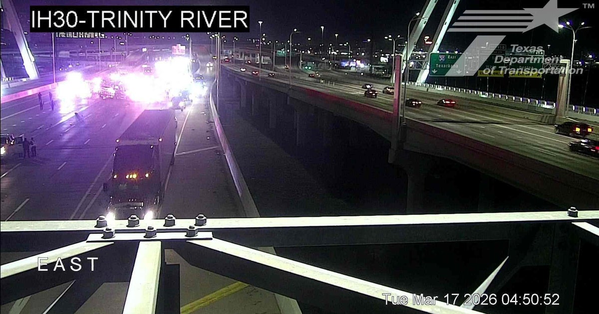 Pedestrian struck, killed on I-30 in Dallas; all westbound lanes closed, sheriff's office says