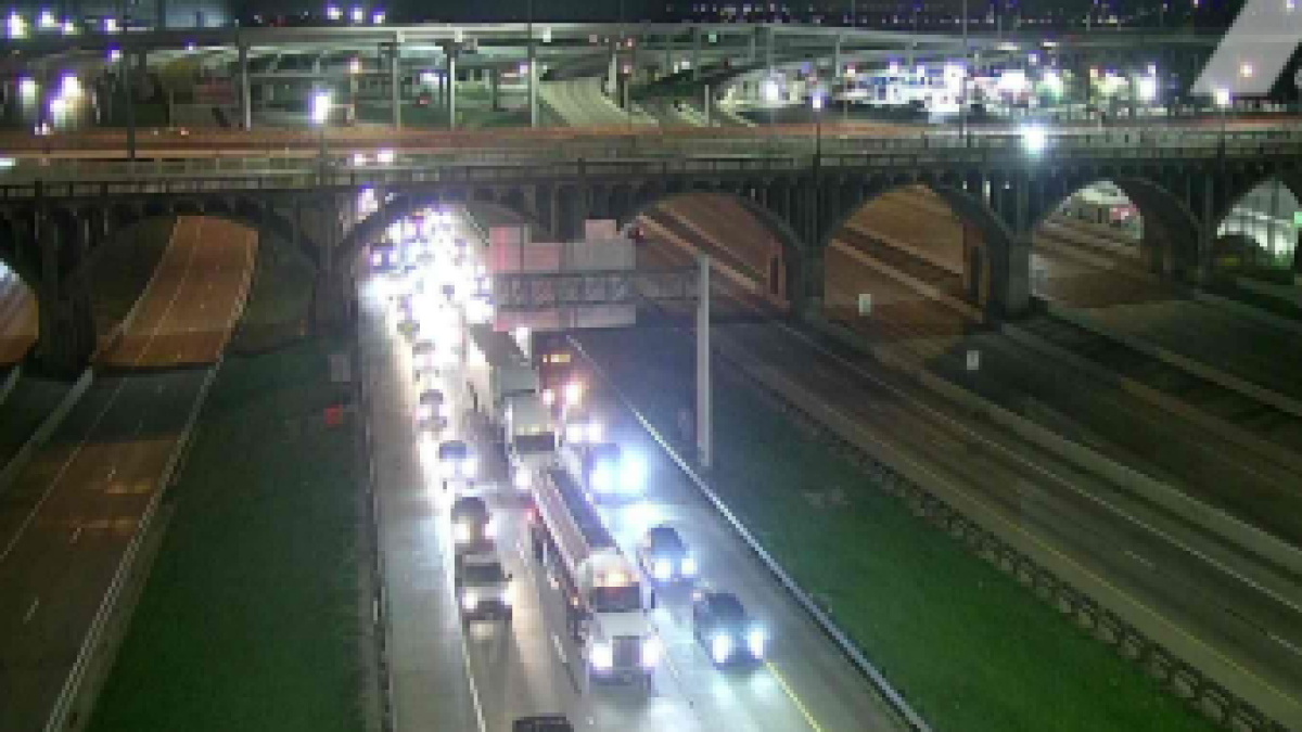 I-30 shut down in Dallas after fatal pedestrian crash – NBC 5 Dallas-Fort Worth