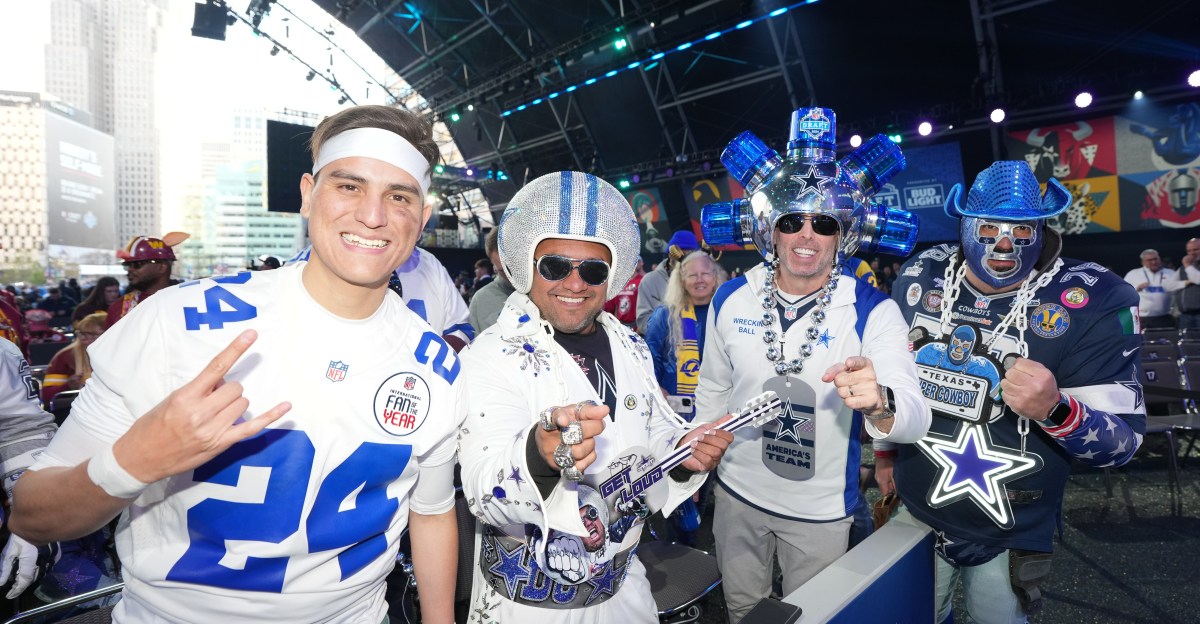 Dallas Cowboys fans surprisingly split on which position to draft first