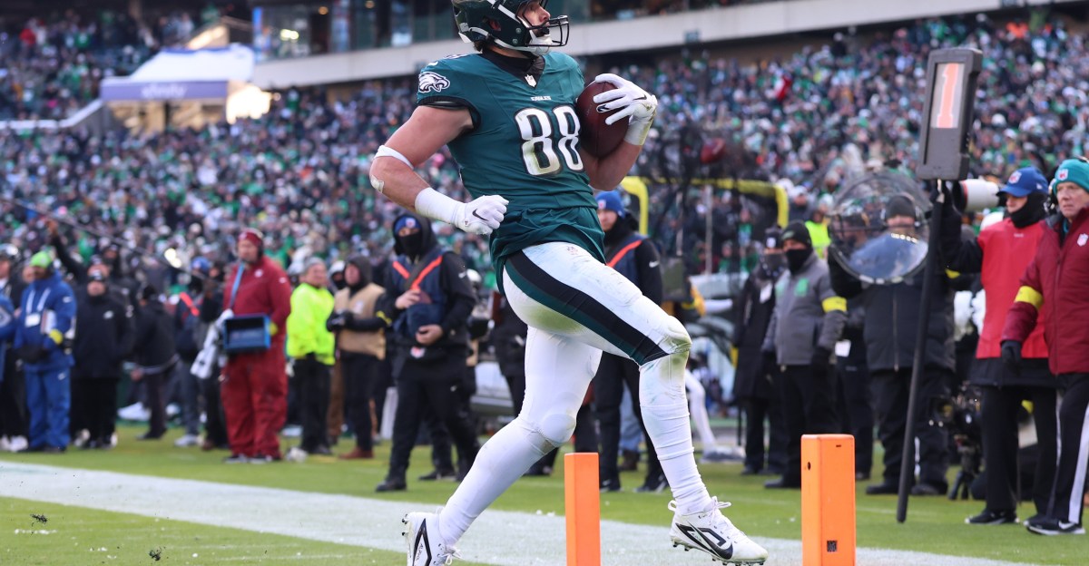 Eagles Rumor: Dallas Goedert “definitely” will NOT return to Philly