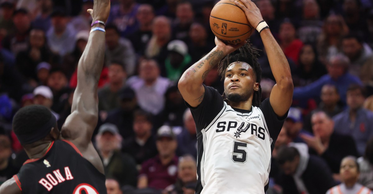 San Antonio vs.Philadelphia, Final Score: Spurs tear though undermanned 76ers, 131-91