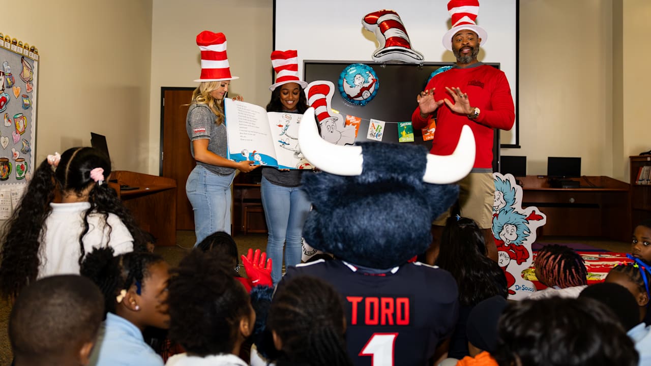 Houston Texans celebrate reading during 10th Annual Tackle Reading event