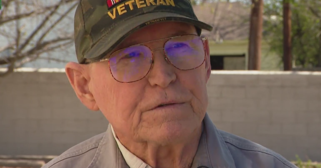Doorbell video sparks support for elderly North Texas veteran delivering food late at night