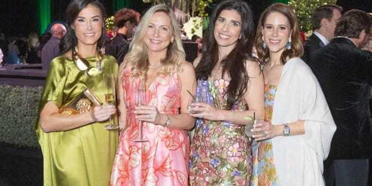 Jewel Charity Ball sweeps Fort Worth into World of Wonder