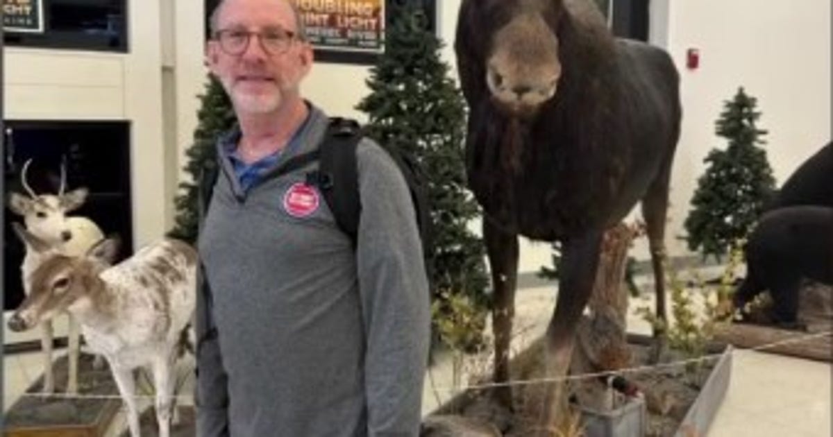 Houston educator, chiropractor isn't letting Parkinson's Disease stop him from living life to the fullest