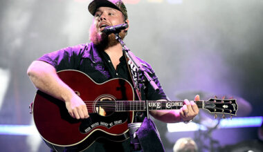 AUSTIN, TEXAS - OCTOBER 10: Luke Combs performs during 2025 Austin City Limits Music Festival at Zilker Park on October 10, 2025 in Austin, Texas. (Photo by Tim Mosenfelder/FilmMagic)
