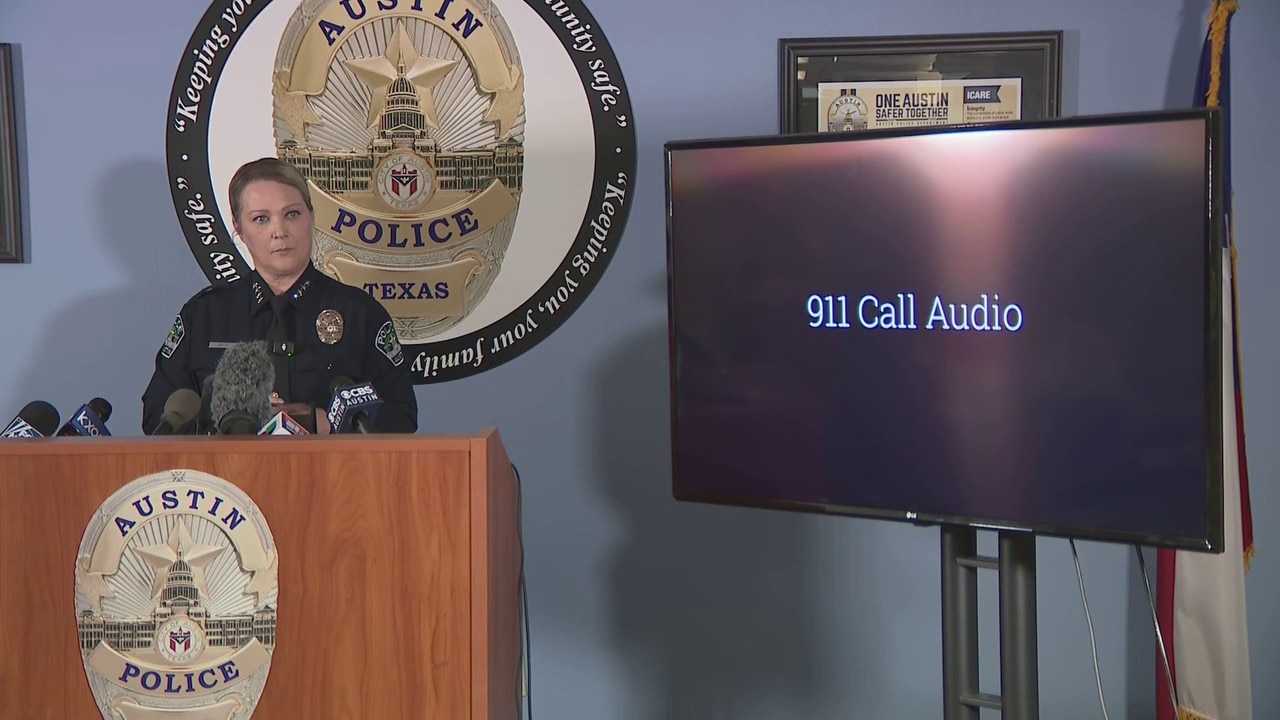 Austin police release body cam video, 911 calls from 6th Street shooting