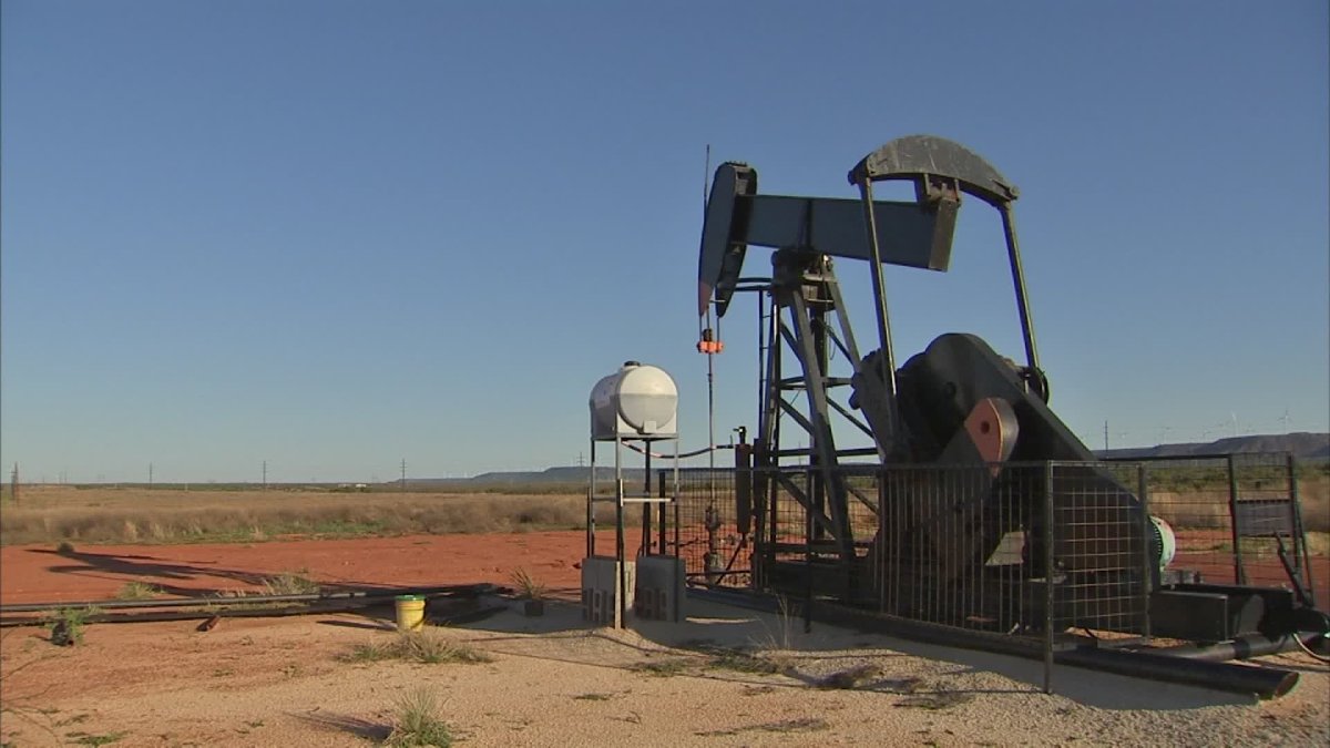 Texas oil and gas activity rebounds, Dallas Fed says – NBC 5 Dallas-Fort Worth