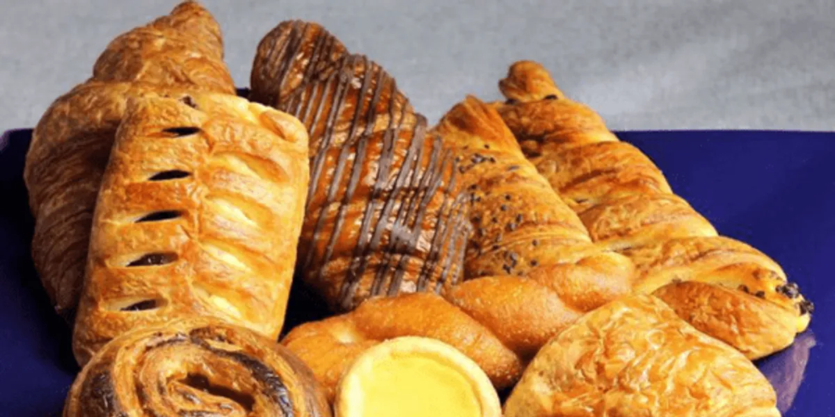 Paris Baguette bakes up bread and croissants for Richardson