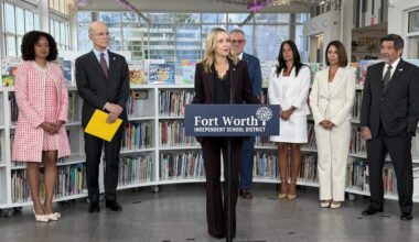 Fort Worth leaders rally behind new superintendent