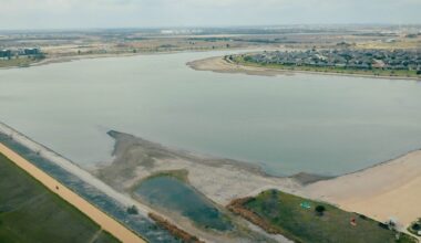 Pflugerville water emergency: Bypass pipe being installed