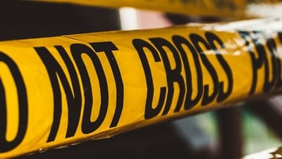 Police presence seen near Buford’s Backyard Beer Garden on West 6th Street in downtown Austin, Texas. (Unsplash)