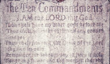 Who Enforces The Ten Commandments In Texas Schools