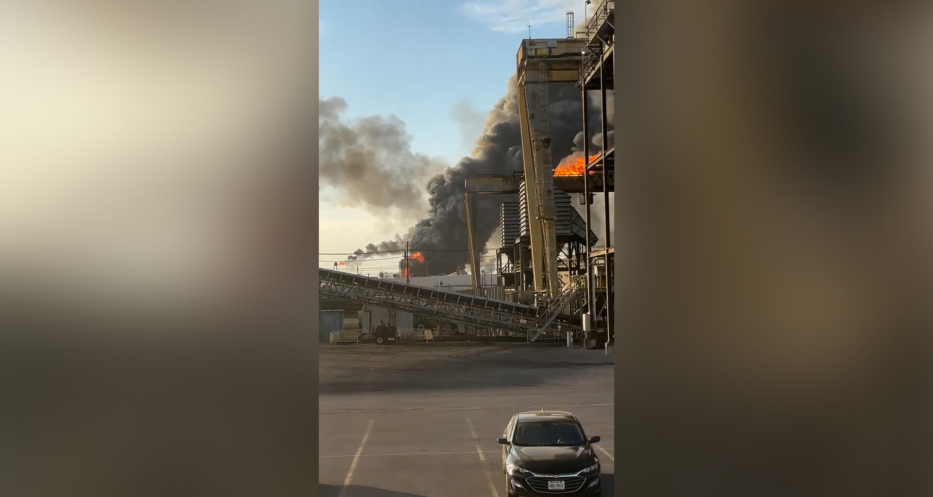 Texas oil refinery in flames after explosion | Oil and Gas