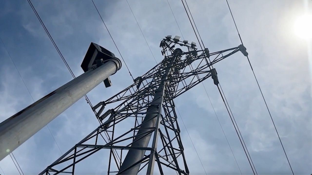 Power lines. (Spectrum News)