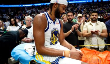 Moses Moody injures knee late in Warriors' OT win at Dallas