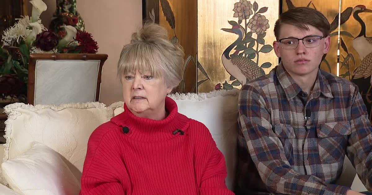 Meals On Wheels worker saves elderly woman from medical episode