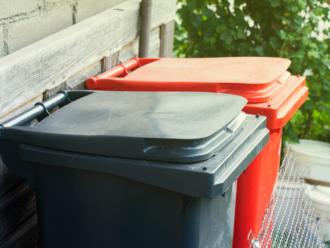 Cedar Park Issues Notice on Trash Collection Bins