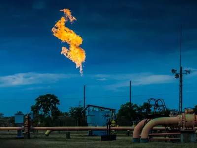 Texas says it’s strict on oilfield well emissions. The data shows otherwise.