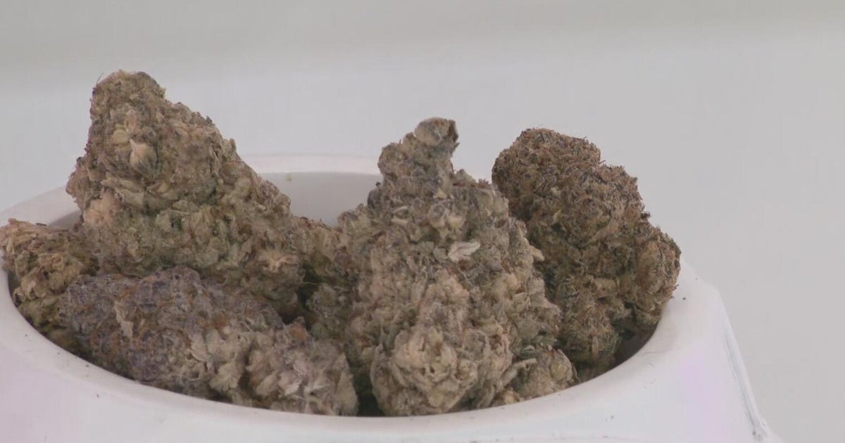 Texas ban on smokable hemp forces Dallas shops to clear inventory